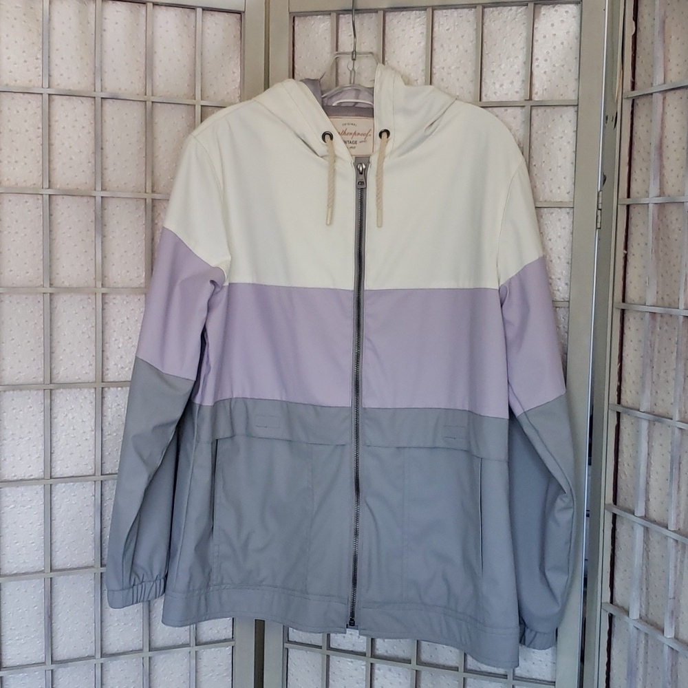 Weatherproof gray purple rain hoodie jacket M